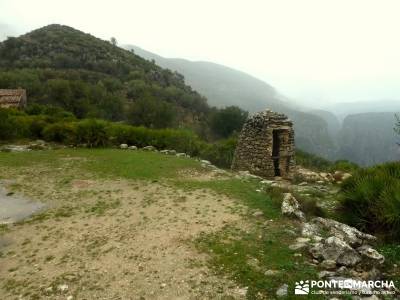 Montgó - Catedral Senderismo- Cova Tallada; el parrisal beceite punto viajes viajes gredos